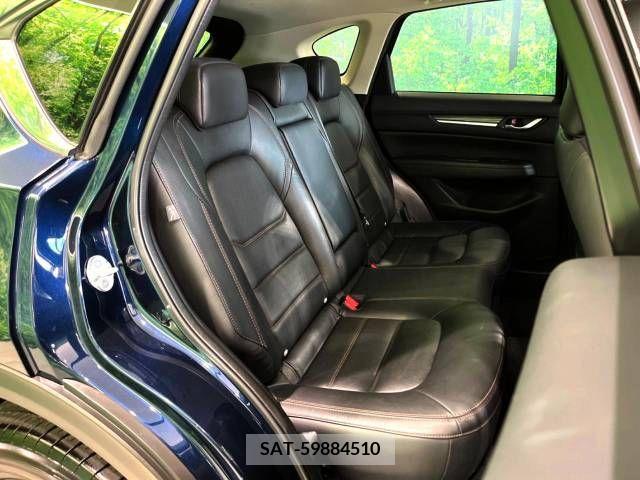Mazda CX-5 2017-09 358604-11