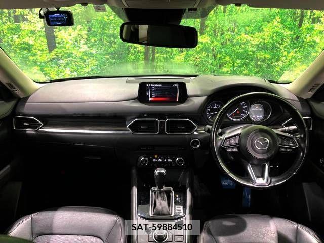 Mazda CX-5 2017-09 358604-1