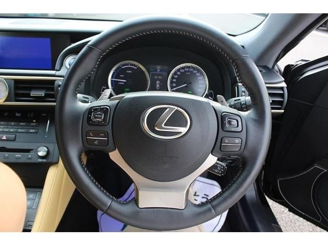 Lexus RC 2014-10 7701-16