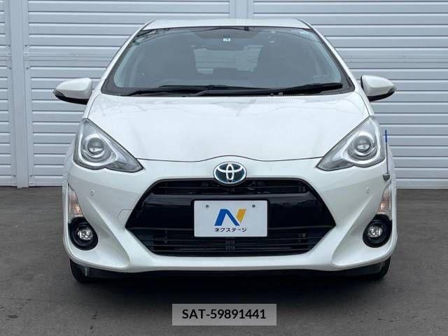 Toyota AQUA 2015-09 395707-14