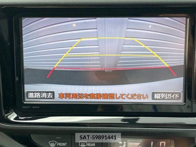 Toyota AQUA 2015-09 395707-3