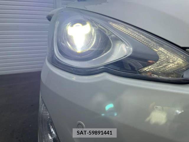 Toyota AQUA 2015-09 395707-12