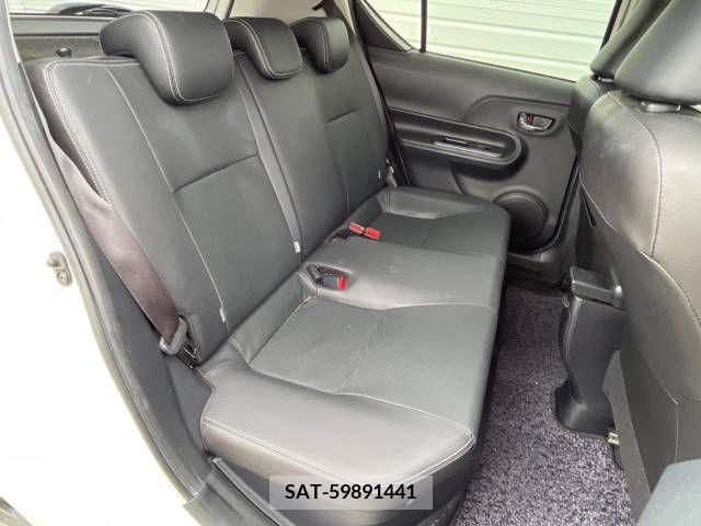 Toyota AQUA 2015-09 395707-9