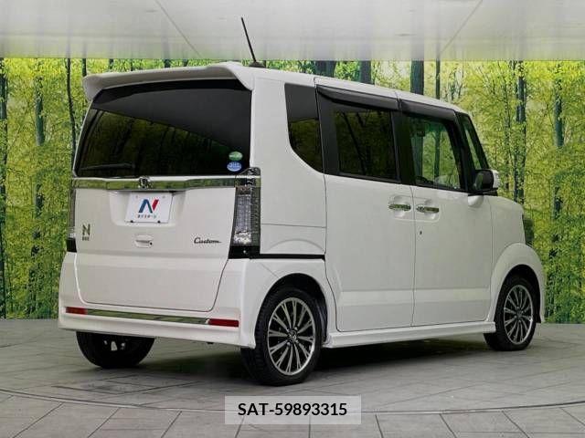 Honda N BOX CUSTOM 2017-04 306804-17