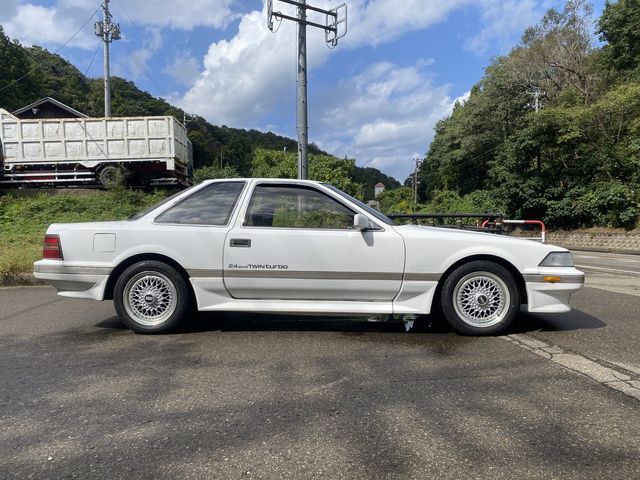 Toyota SOARER 1986-05 10267-6