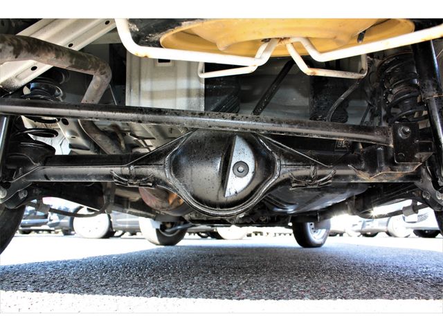 Mitsubishi MINICAB VAN 2017-01 21161-10