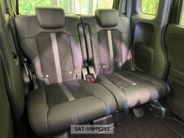Honda N BOX CUSTOM 2022-12 244070-9