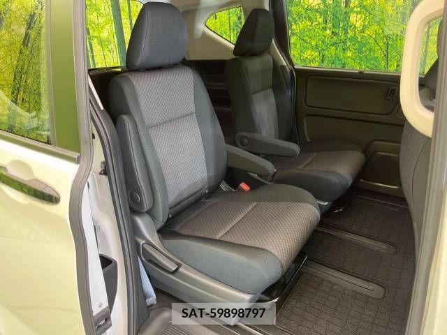 Honda FREED HYBRID 2022-10 350249-9