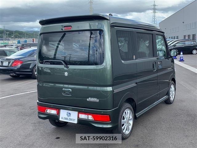 Suzuki EVERY WAGON 2024-01 330311-8