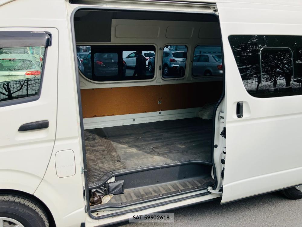 Toyota REGIUSACE VAN 2017-09 454118-12