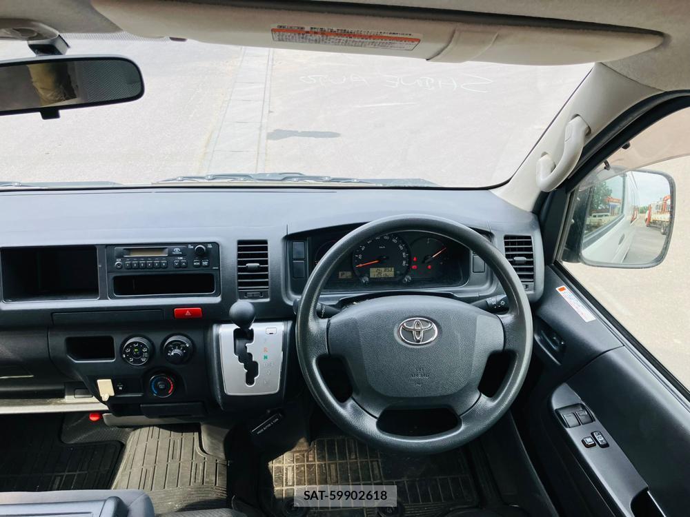 Toyota REGIUSACE VAN 2017-09 454118-14