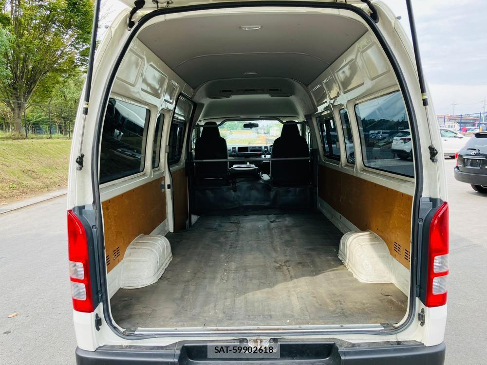 Toyota REGIUSACE VAN 2017-09 454118-25