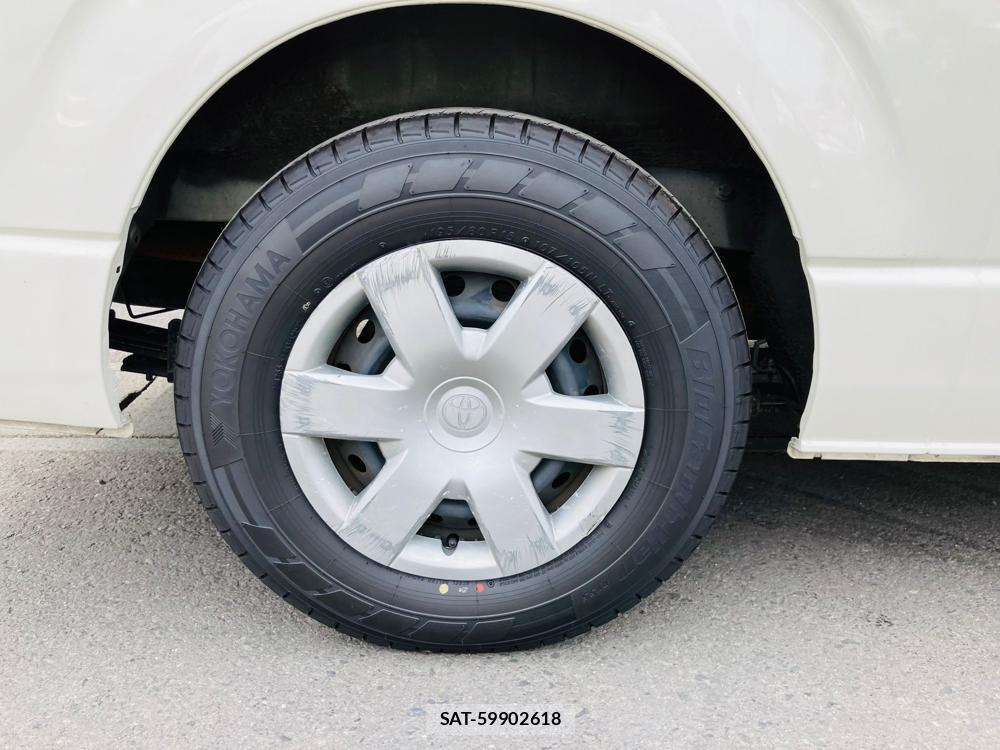 Toyota REGIUSACE VAN 2017-09 454118-28