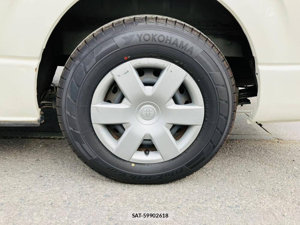 Toyota REGIUSACE VAN 2017-09 454118-29