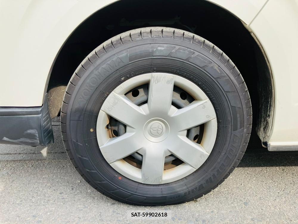 Toyota REGIUSACE VAN 2017-09 454118-30