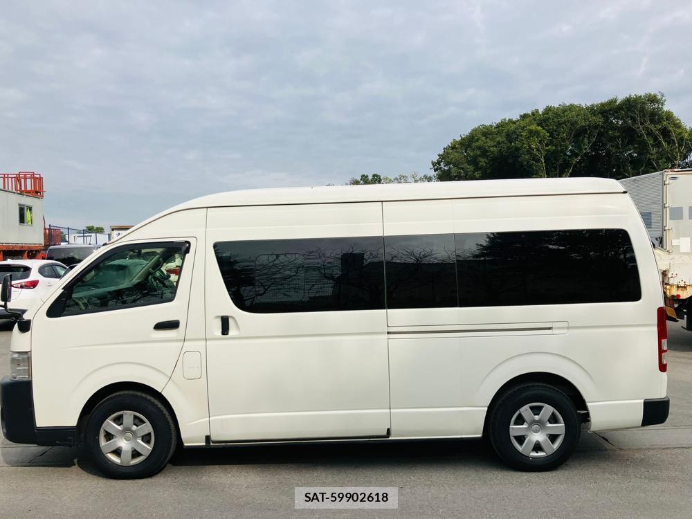 Toyota REGIUSACE VAN 2017-09 454118-5