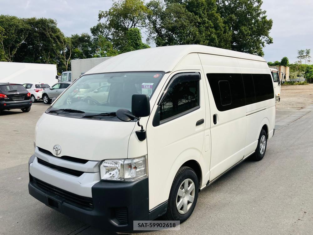 Toyota REGIUSACE VAN 2017-09 454118-6