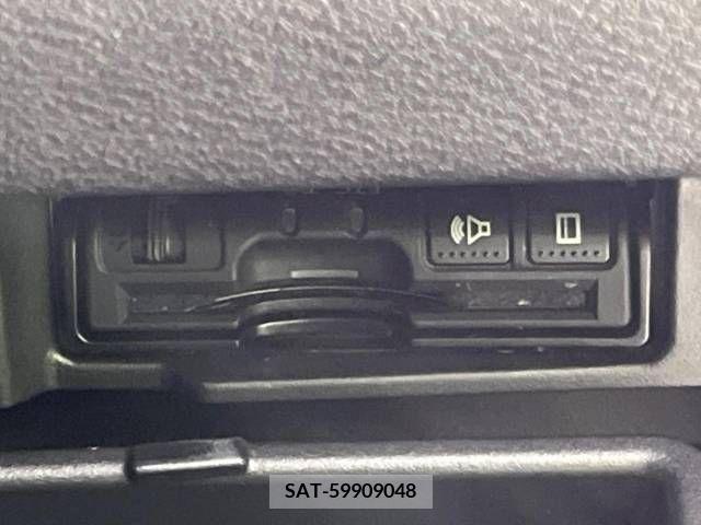 Nissan SERENA 2019-06 380716-6