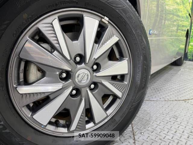 Nissan SERENA 2019-06 380716-14