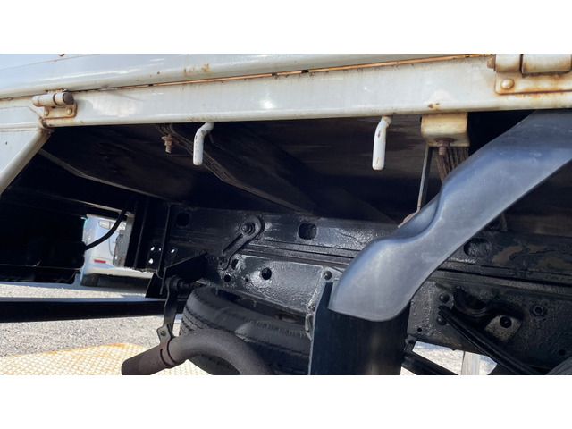 Isuzu ELF TRUCK 2007-12 10720-18