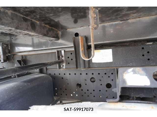 Isuzu FORWARD 2016-11 349525-10