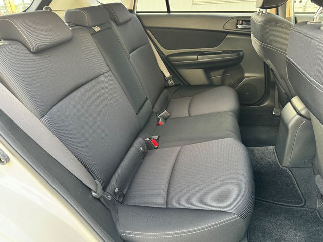 Subaru IMPREZA 2011-12 189950-23
