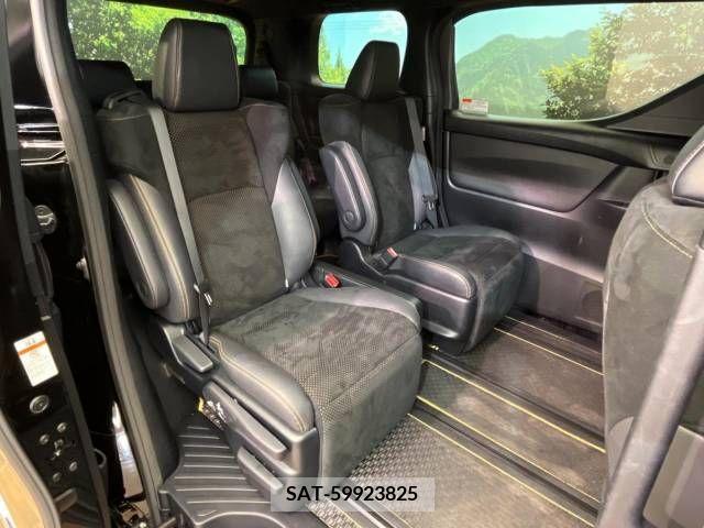 Toyota VELLFIRE 2022-03 208364-9