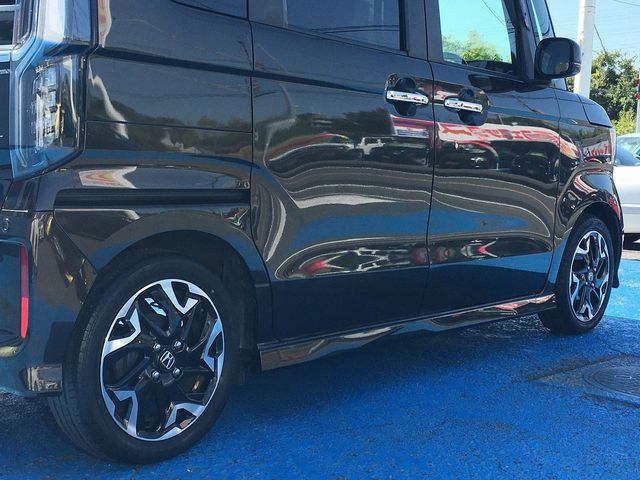 Honda N BOX CUSTOM 2017-08 9969-7