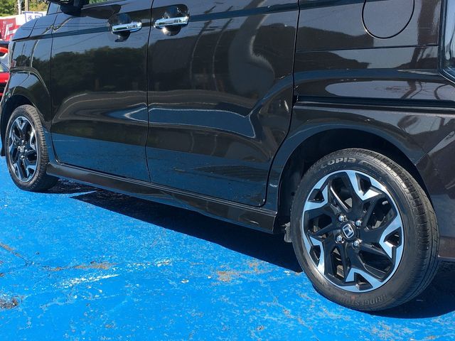 Honda N BOX CUSTOM 2017-08 9969-6