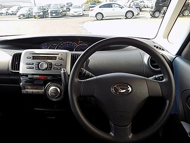 Daihatsu TANTO 2013-06 18854-1
