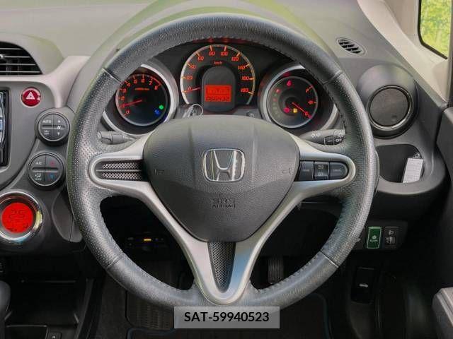Honda FIT 2012-03 250971-11