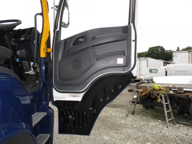 Isuzu GIGA 2016-03 8498-7