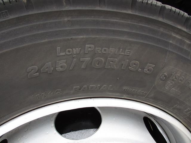 Isuzu GIGA 2016-03 8498-19