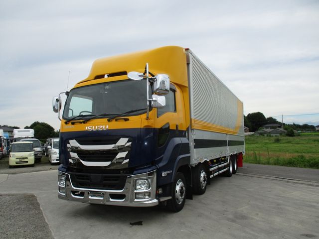 Isuzu GIGA 2016-03 8498-0