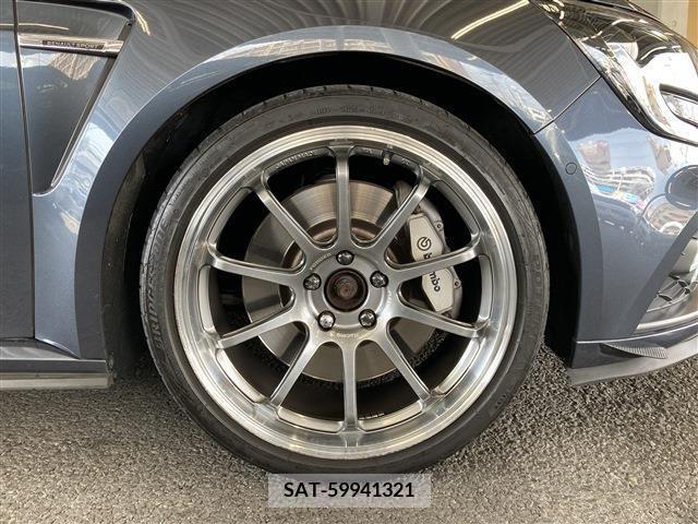 Renault MEGANE 2019-03 374315-16