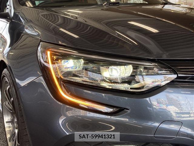 Renault MEGANE 2019-03 374315-14