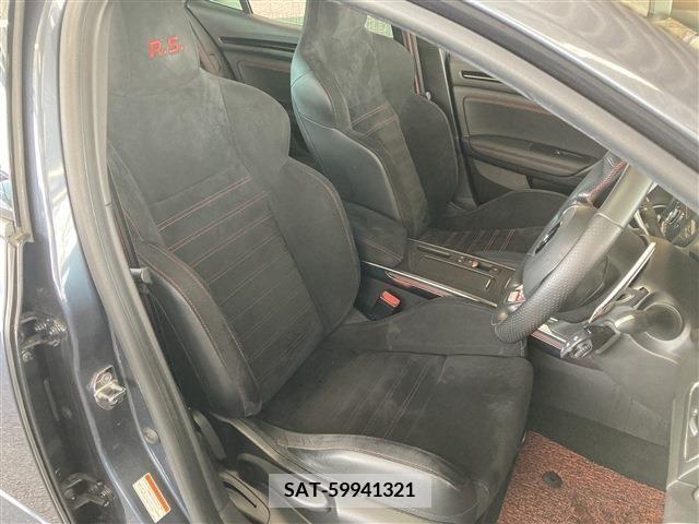 Renault MEGANE 2019-03 374315-5