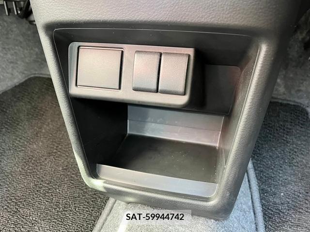 Suzuki ALTO 2018-11 355770-18
