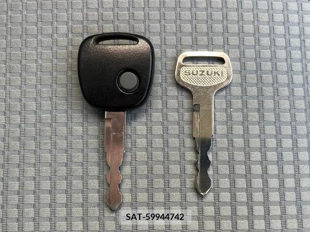Suzuki ALTO 2018-11 355770-8