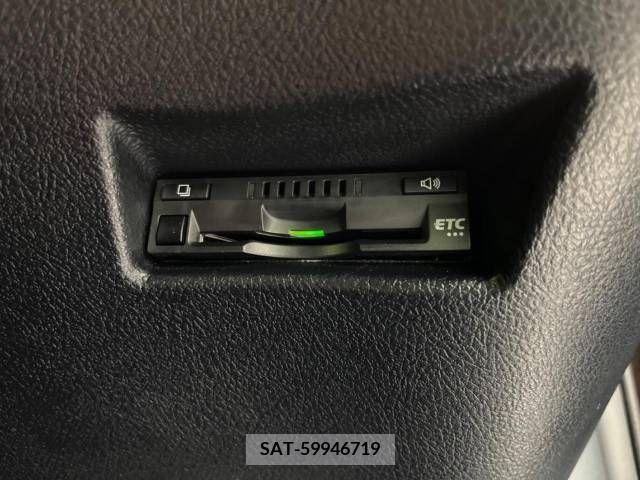 Toyota SIENTA 2019-06 314455-6