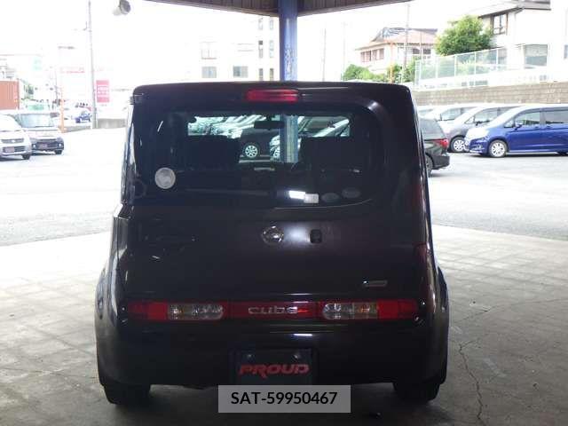 Nissan CUBE 2011-09 337897-7