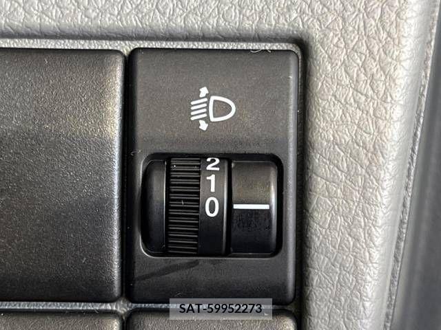 Suzuki WAGON R 2011-07 311645-7