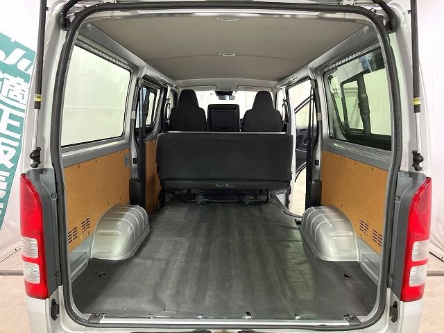 Toyota REGIUSACE VAN 2018-09 194406-11