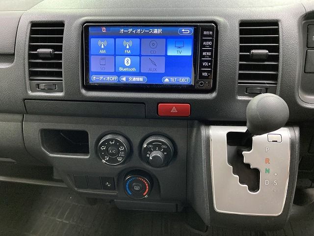 Toyota REGIUSACE VAN 2018-09 194406-16