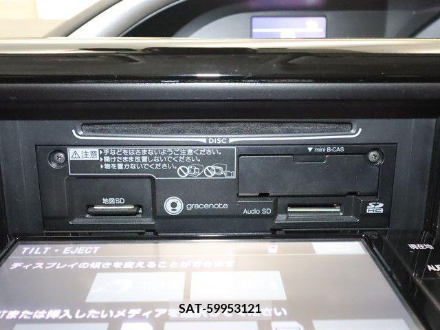 Toyota VOXY 2016-05 241271-17
