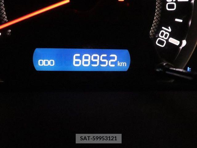 Toyota VOXY 2016-05 241271-28