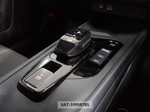 Nissan NOTE 2021-10 302467-16