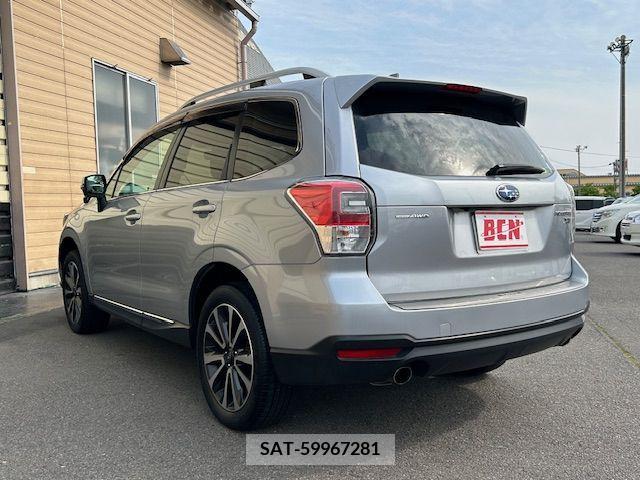Subaru FORESTER 2017-02 270225-8