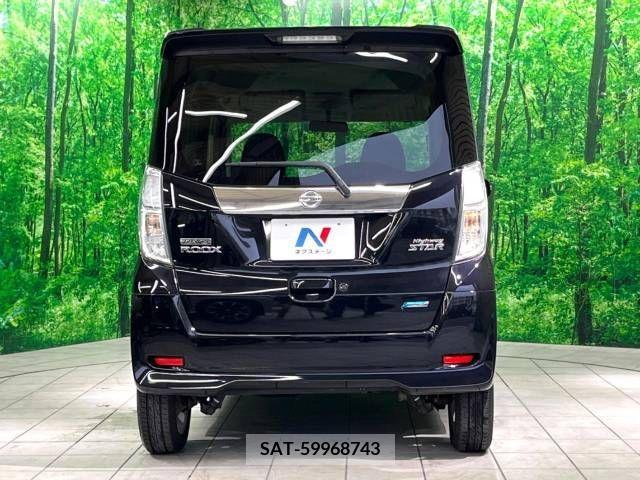 Nissan DAYZ 2014-09 387934-15