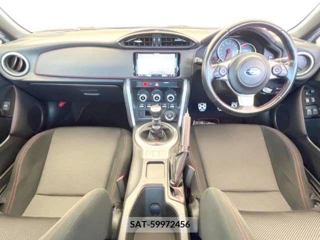 Subaru BRZ 2017-03 320859-1